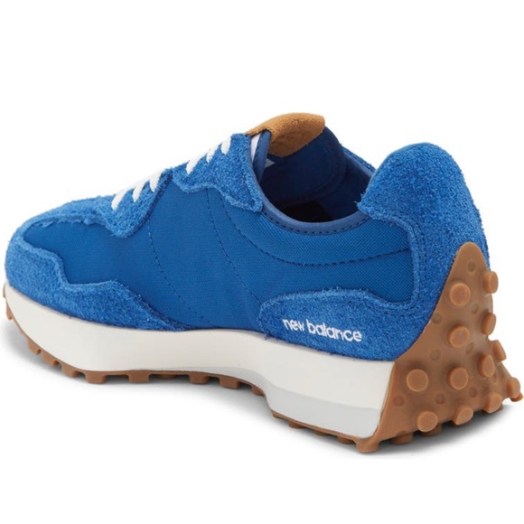 SOLD - Rare New Balance 327 Retro Sneaker Suede Atlantic Blue - Picture 3 of 7